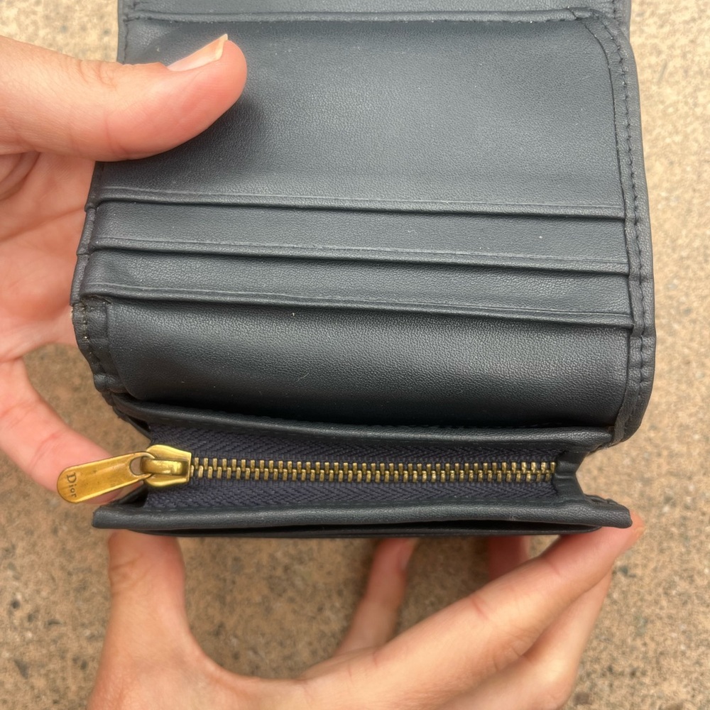 Dior Monogram Canvas Wallet - Picture 7 of 8